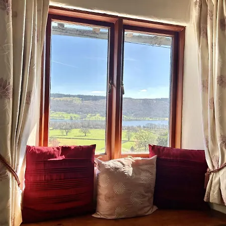 Дом отдыха Bramble With Views, *